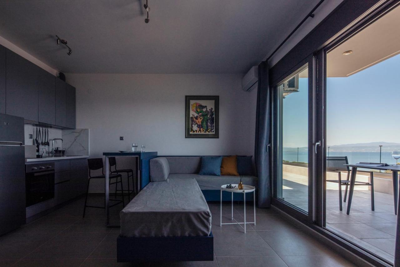 Ermojo Luxury Apartments Metokhion Patriotikon Dış mekan fotoğraf