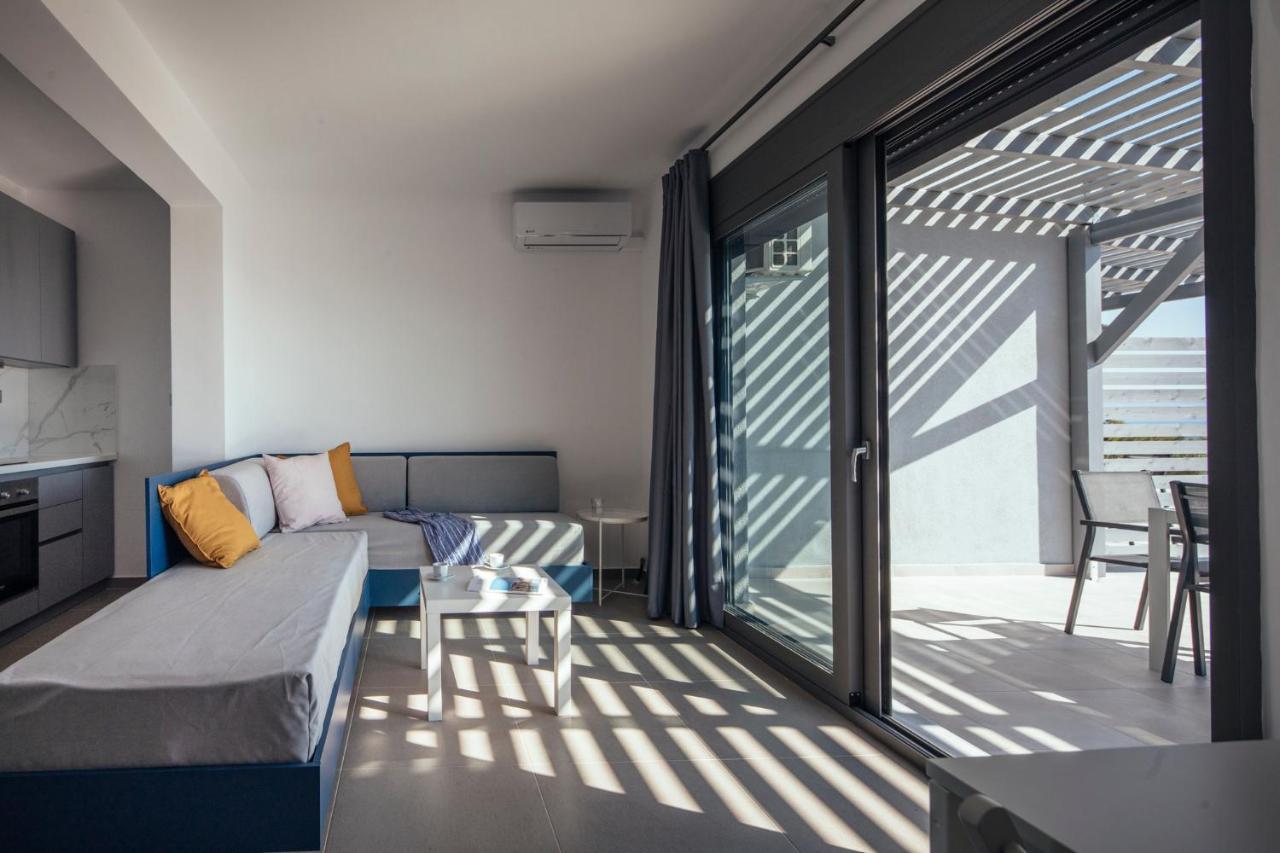 Ermojo Luxury Apartments Metokhion Patriotikon Dış mekan fotoğraf