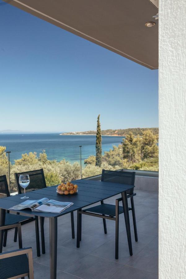 Ermojo Luxury Apartments Metokhion Patriotikon Dış mekan fotoğraf