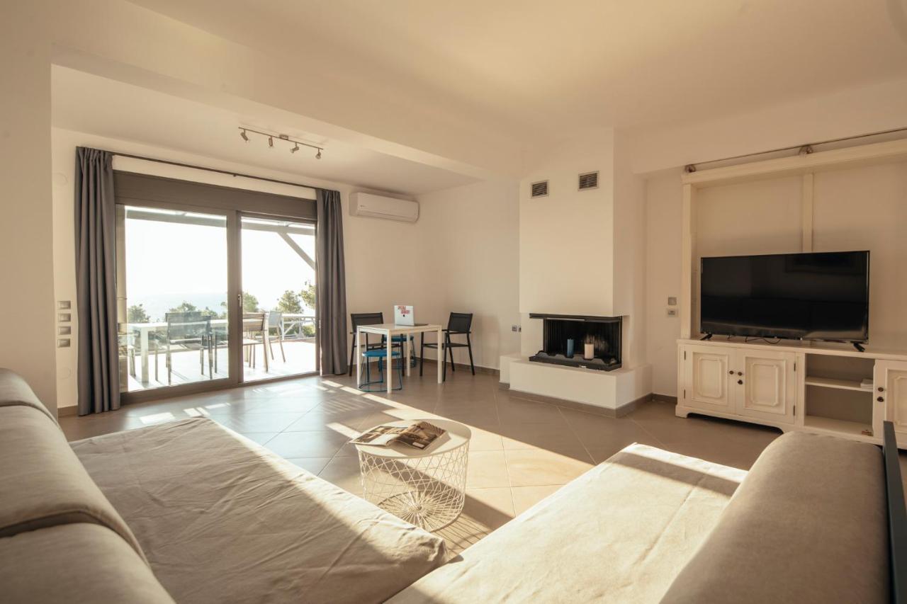 Ermojo Luxury Apartments Metokhion Patriotikon Dış mekan fotoğraf