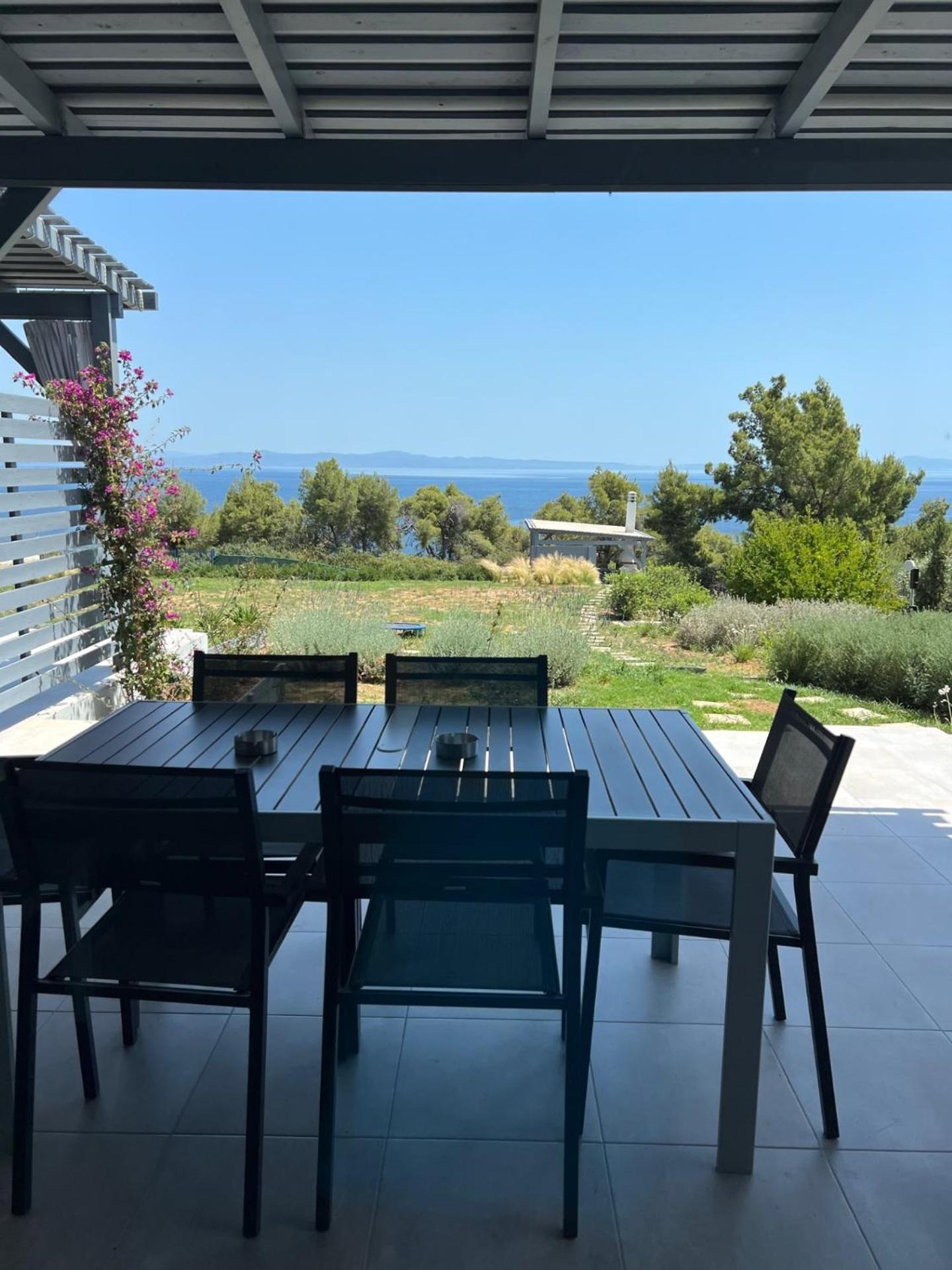 Ermojo Luxury Apartments Metokhion Patriotikon Dış mekan fotoğraf